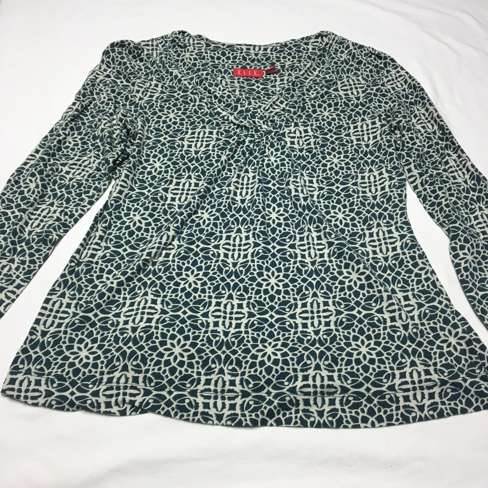 ELLE WOMENS LONG SLEEVE GEEN WHITE LARGE TEE
